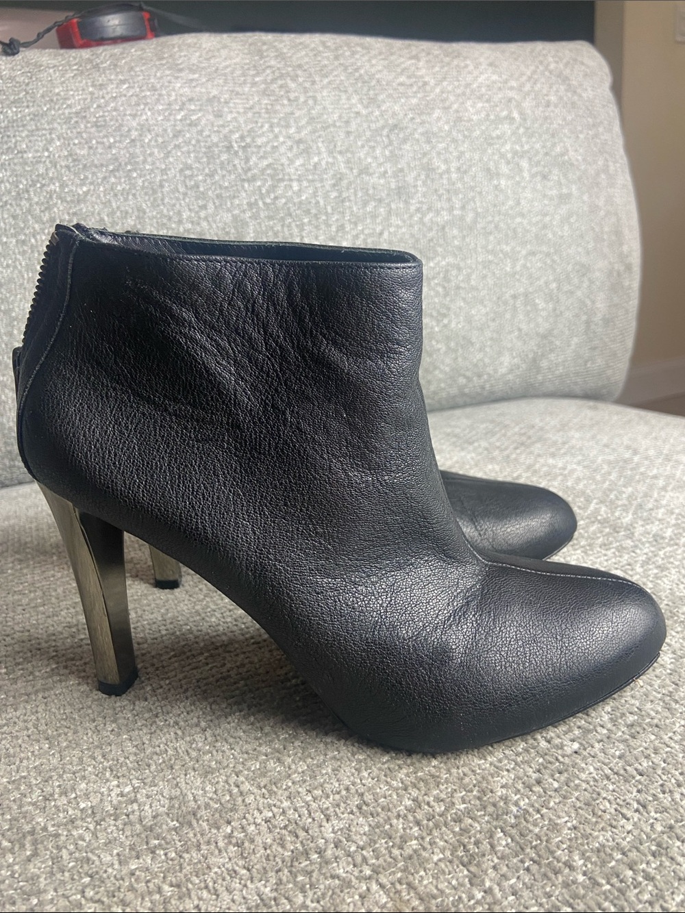 Tory Burch Black Leather Ankle Booties with Metallic Heels size 9.5 M
